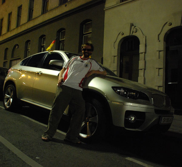 2010_07_12_auto_0053